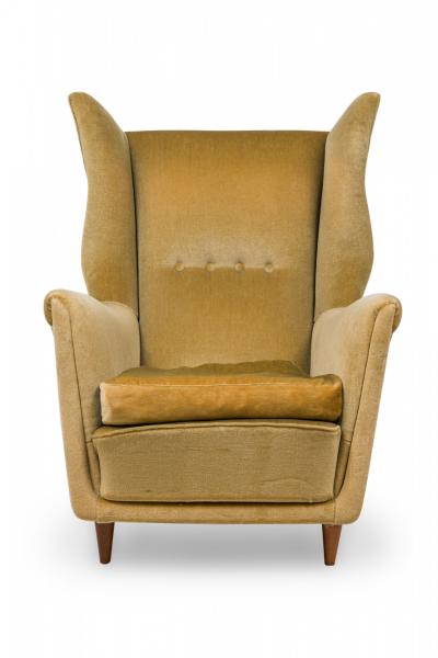 Gio Ponti Pair of Italian Modern Gold Velvet Upholstered Lounge Armchairs