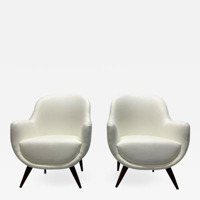 Gio Ponti Pair of Mid Century Modern Italian Style Lounge Chairs