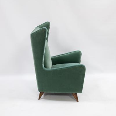 Gio Ponti Pair of armchairs by Gio Ponti