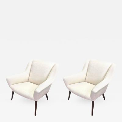 Gio Ponti Style of Gio Ponti Extremely Refined Design Pair of Armchairs