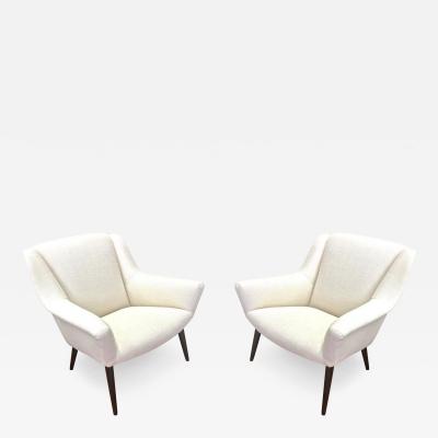 Gio Ponti Style of Gio Ponti Extremely Refined Design Pair of Armchairs