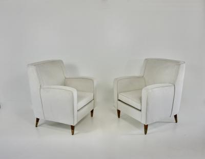 Gio Ponti pair of GIO PONTI armchairs white velvet brass feet for private residence 1955