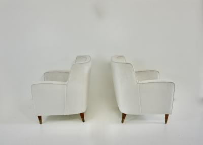 Gio Ponti pair of GIO PONTI armchairs white velvet brass feet for private residence 1955