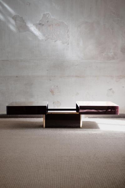 Giovanni Offredi Extendable Coffee Table 1970s