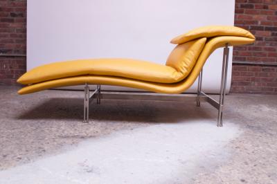 Giovanni Offredi Postmodern Leather Wave Chaise by Giovanni Offredi for Saporiti