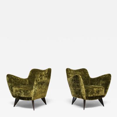 Giulia Veronesi Pair of Giulia Veronesi Perla Armchairs in Green Velvet ISA Bergamo 1950s