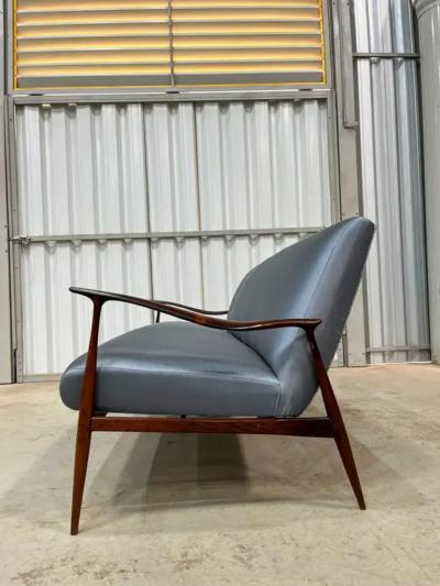 Giuseppe Scapinelli Brazilian Modern Sofa in Hardwood and Blue Fabric by Giuseppe Scapinelli 1950