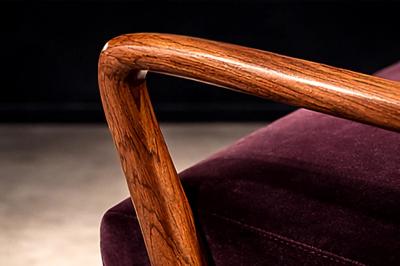 Giuseppe Scapinelli Giuseppe Scapinelli Sculptural Sofa in Solid Cavi na Deep Aubergine Mohair