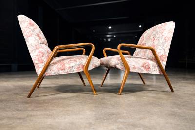 Giuseppe Scapinelli Pair of Brazilian Mid Century Armchairs in Caviuna wood Giuseppe Scapinelli