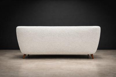Giuseppe Scapinelli Sofa in Hardwood and Off White Boucl by Giuseppe Scapinelli Brazil 1950s