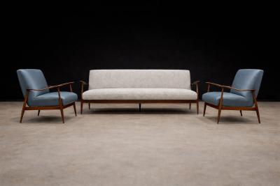 Giuseppe Scapinelli Sofa in Rosewood and Ivory Boucl by Giuseppe Scapinelli Brazil 1950s