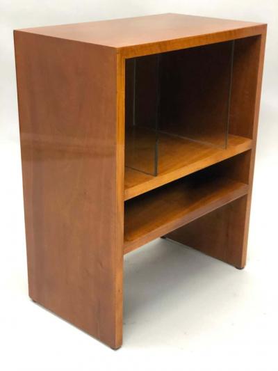 Giuseppe Terragni Pair of Italian Rationalist Nightstands or End Tables by Terragni 1930