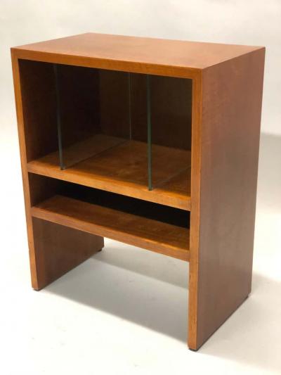 Giuseppe Terragni Pair of Italian Rationalist Nightstands or End Tables by Terragni 1930