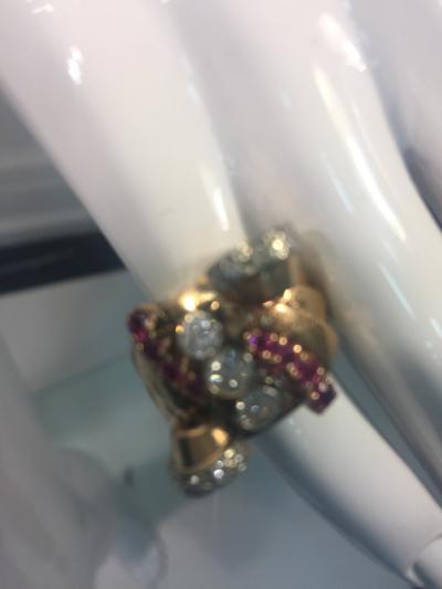 Glamorous 1940s Retro 14 Karat Diamond and Ruby Ring