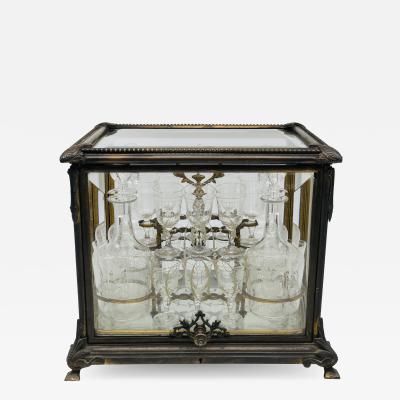 Glass cases liquor set for 16