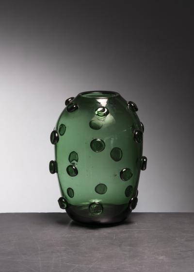 Glass vase