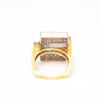 Gold and Sapphire and Emerald Ring