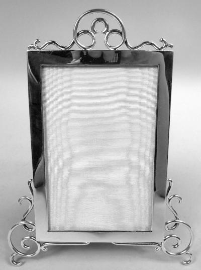 Goldsmiths Silversmiths Co Antique English Edwardian Classical Sterling Silver Picture Frame 1901