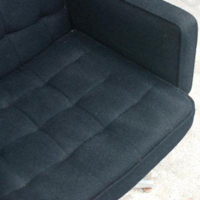 GoodForm Pair of GF Executive Swivel Lounge Armchairs