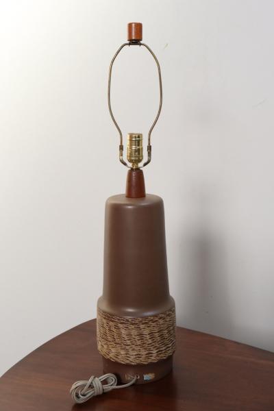 Gordon Jane Martz Vintage Brown Ceramic and Walnut Table Lamp with Finial by Gordon and Jane Martz