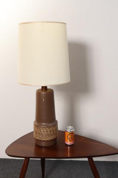 Gordon Jane Martz Vintage Brown Ceramic and Walnut Table Lamp with Finial by Gordon and Jane Martz
