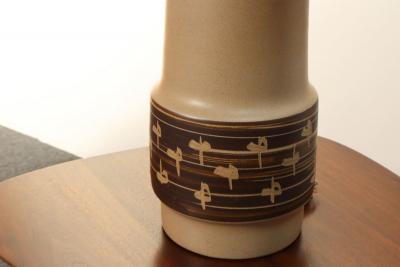 Gordon Jane Martz Vintage Gordon and Jane Martz Taupe Ceramic and Walnut Table Lamp with Finial