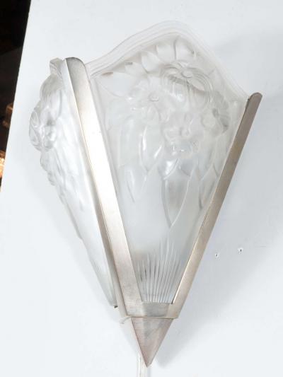 Gorgeous Art Deco Sconce with Relief Frosted Glass In The Manner Of Degue