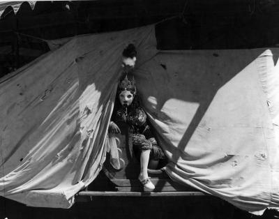 Graciela Iturbide Volanti n Merry Go Round San Martin Tilcajete Oaxca