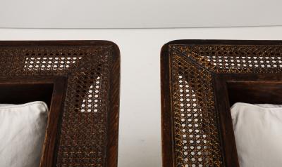 Grand Rapids Grand Rapids Suite Two Cube Chairs and Settee