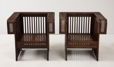 Grand Rapids Grand Rapids Suite Two Cube Chairs and Settee