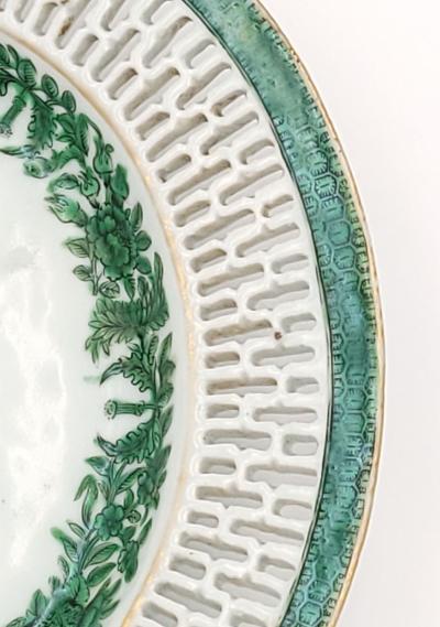 Green Fitzhugh Reticulated Plate China circa 1800