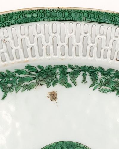 Green Fitzhugh Reticulated Plate China circa 1800