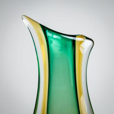 Green Glass Vase by Seguso Vetri d Arte Italy Mid 20th Century