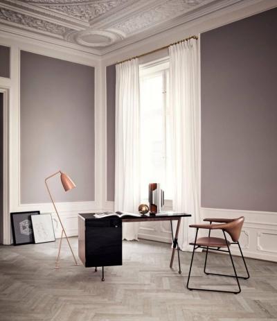 Greta Magnussen Grossman Greta Magnusson Grossman Series 62 Desk