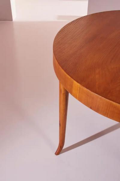 Guglielmo Ulrich Guglielmo Ulrich oak round dining table Italy 1940s