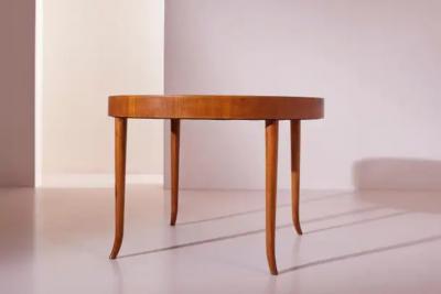 Guglielmo Ulrich Guglielmo Ulrich oak round dining table Italy 1940s