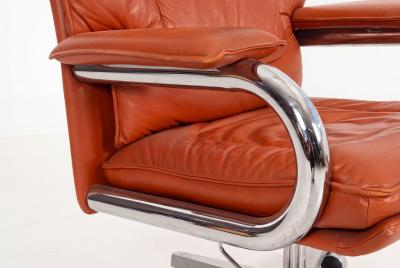 Guido Faleschini Guido Faleschini for i4 Mariani Executive Chair Model 325 Italy 1970