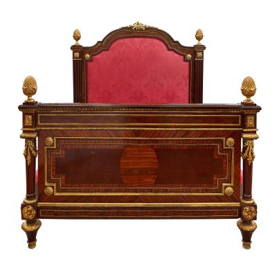 Guillaume Groh Large French Neoclassical style gilt bronze mounted bed