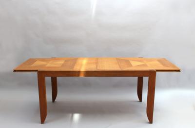 Guillerme et Chambron Fine French 1970s Extendable Oak Dining Table by Guillerme Chambron