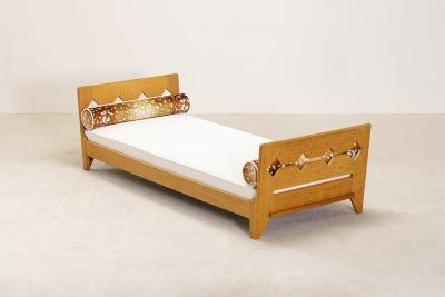 Guillerme et Chambron GUILLERME CHAMBRON PAIR OF DAYBEDS