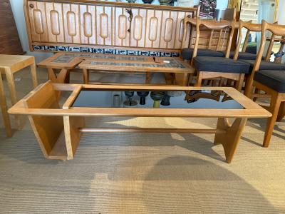 Guillerme et Chambron GUILLERME ET CHAMBRON MAGAZINE TABLES