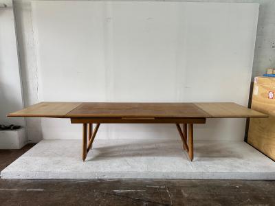 Guillerme et Chambron Guillerme et Chambron Oak Dining Table w Extension Model a LItalienne 