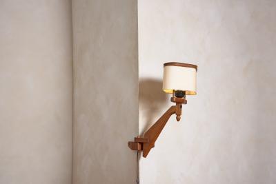 Guillerme et Chambron Guillerme et Chambron Rotating Corner Wall Sconce
