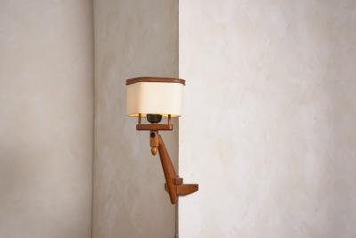 Guillerme et Chambron Guillerme et Chambron Rotating Corner Wall Sconce