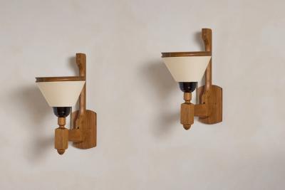Guillerme et Chambron Guillerme et Chambron Wall Sconces