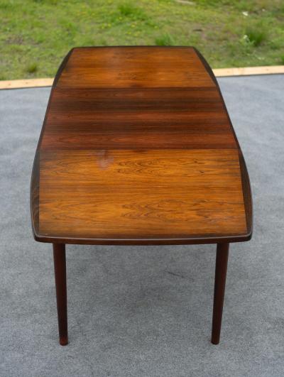 Gustav Bahus Unusual Rastad Relling for Gustav Model R3 Rosewood Dining Table with 2 Leaves