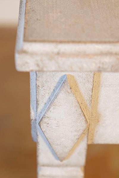 Gustavian Period 1810s Swedish Gray Painted Console Table with Carved Garlands