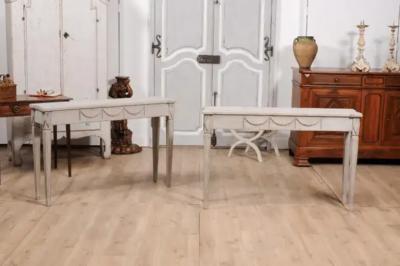 Gustavian Period 1810s Swedish Gray Painted Console Tables with Carved Garlands
