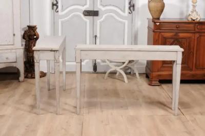 Gustavian Period 1810s Swedish Gray Painted Console Tables with Carved Garlands