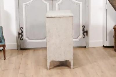 Gustavian Style Swedish Light Grey Painted Three Drawer Chest with Carved Posts